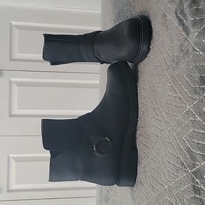 Clarks Mid Boots